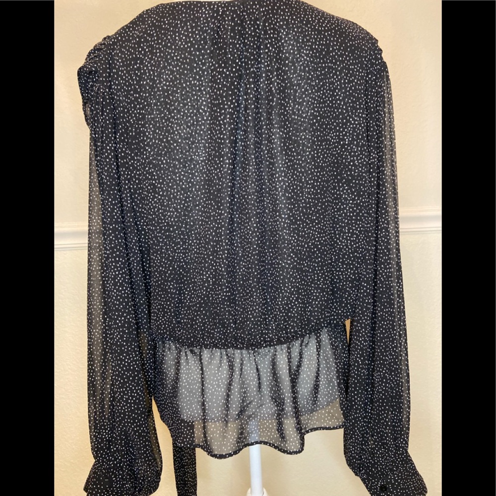 Flowy blouse - Picture 2 of 2